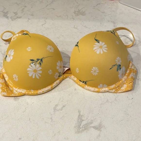 Victorias Secret PINK Push-up Convertible Bra - Picture 3 of 5